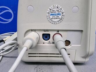 Philips SureSigns VM6 Vital Signs Monitor - 2