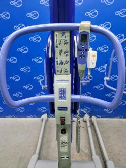 2 x Arjo Huntleigh Maxi-Move Patient Hoist - 3