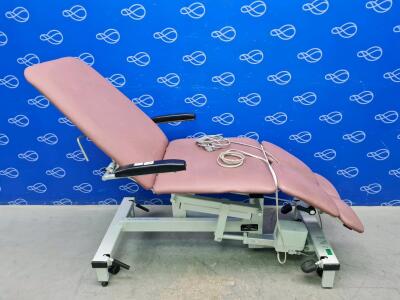 Plinth 2000 4-Section Electric Treatment Couch / Chair