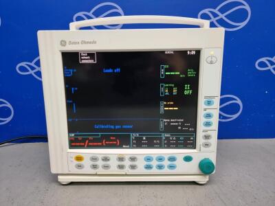 GE Datex-Ohmeda F-CM1-04 Patient Monitor & GE E-CAiO-00 Gas Module