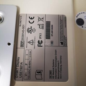 18x GE D19KT Display PC Monitors - 15