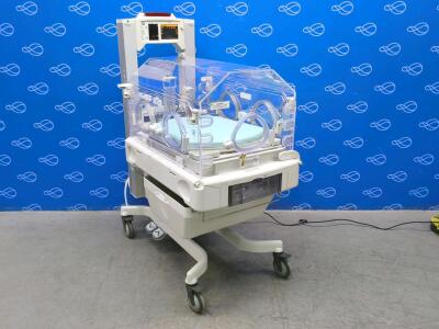 GE Giraffe Incubator