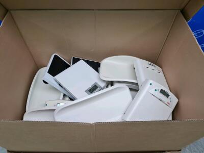 Quantity of Assorted Scales