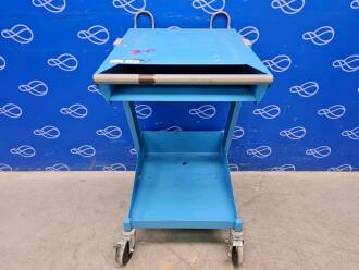 Covidien Valleylab Universal Mounting Cart