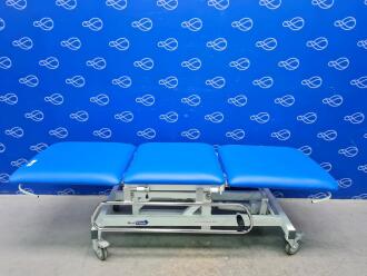 Medi Plinth 3-Section Hydraulic Examination Couch / Chair - 2