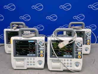4 x Mindray BeneHeart D6 Defibrillator with Pacing Function