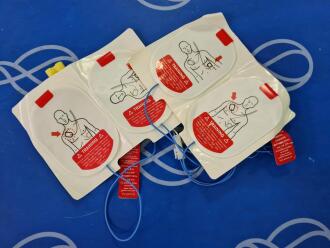 3 x Philips HeartStart FR3 Defibrillator - 3