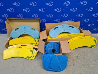 Quantity of Assorted Patient Transfer Curved Glideboards and Turnplates