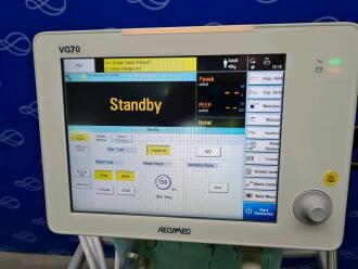 Aeomed VG70 Ventilator on Rollstand - 4