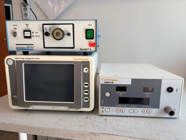 Smith & Nephew Dyonics II, 660HD Management System & Lapflow 40 Insufflator