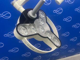 Draeger Polaris 50 Mobile Examination Lamp - 2