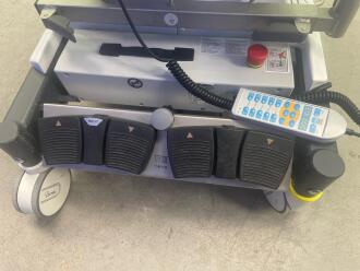 UFSK Osys 500 XLE Treatment Chair - 3