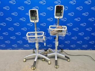 2 x Mindray VS-800 Vital Signs Monitor on Rollstand