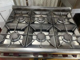 Moorwood Vulcan 600 Series Gas Range with Oven, 6 Burners, Natural Gas - 4