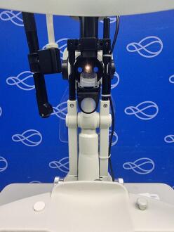 Specsavers SC-514 Slit Lamp on SC-1100 Motorised Table - 4