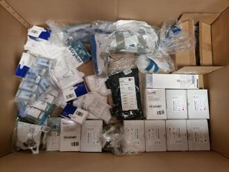 Quantity of Assorted Mixed Consumable/Orthopedic/Medical Items