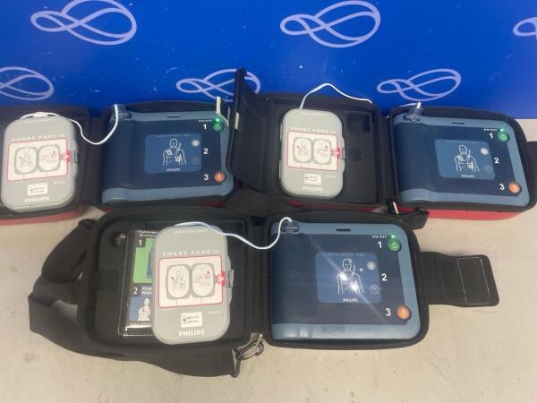 3 x Philips Heartstart FRx