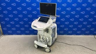 GE Voluson E8 BT19 Ultrasound System - 2