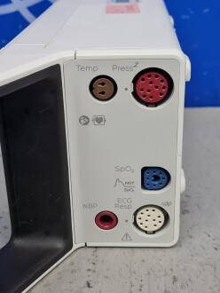 Philips IntelliVue X3 Patient Transport Monitor / Module - 2