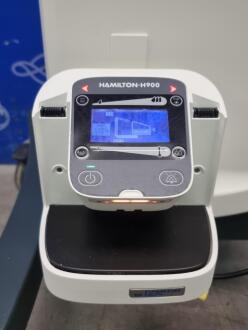 Hamilton S1 Ventilator on Trolley - 3