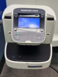Hamilton S1 Ventilator on Trolley - 3