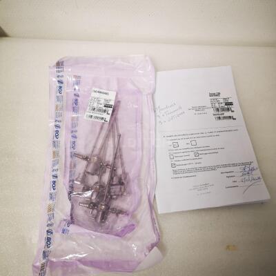 Smith & Nephew 3x Chucks and 3 x Trocars
