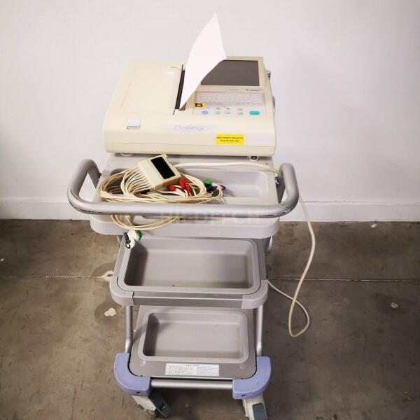Fukuda Denshi FX-8322 Electrocardiograph