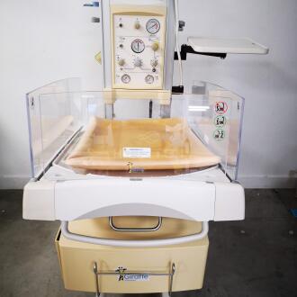 GE Giraffe Infant Resuscitation Table - 7
