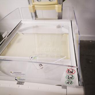 GE Panda Infant Resuscitation Table - 4