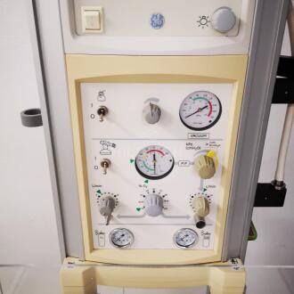GE Panda Infant Resuscitation Table - 9