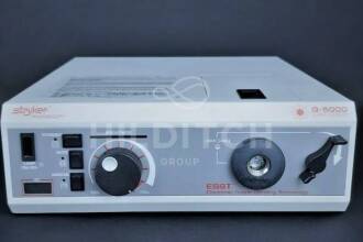 Stryker Q5000Light Source