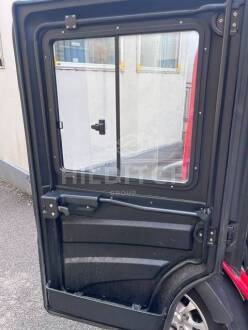 Electric 6 Seater Buggy - 9