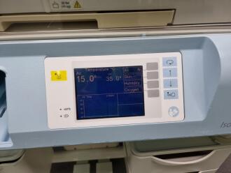 Draeger Isolette 8000 Incubator - 2