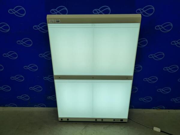 Wardray Premise UV225 2-Panel X-Ray Light Box