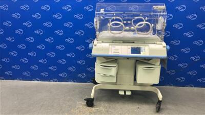 Draeger Air-Shields Isolette C2000 Incubalor