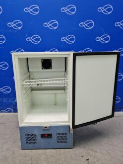 Shoreline SM45 45-Litre Vaccine / Pharmacy Refrigerator - 2