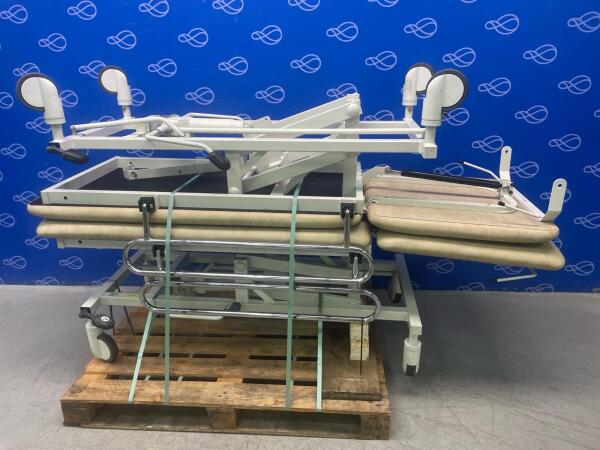 2 x Huntleigh Akron 2-Section Hydraulic Patient Couches