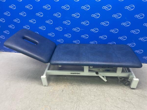 Metron 2-Section Hydraulic Patient Couch