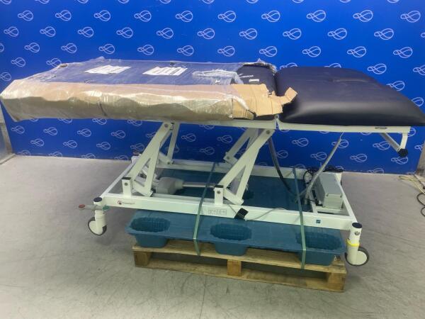 Doherty 2-Section Electric Bariatric Couch