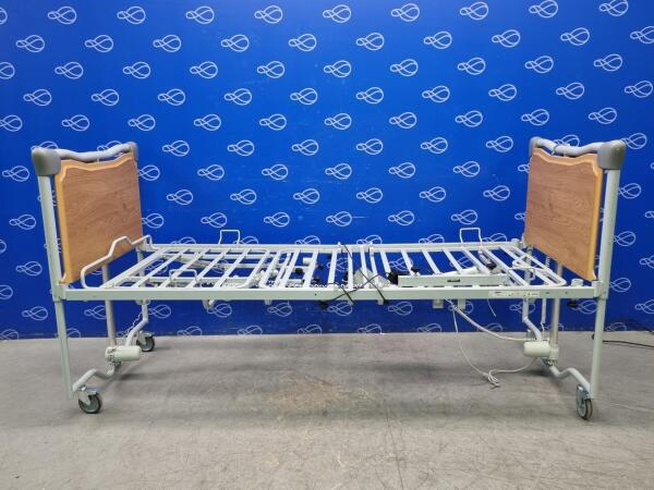 Renray Corus Patient Bed