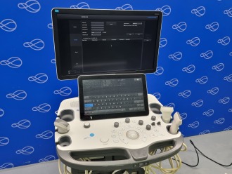 Samsung RS80A Ultrasound System - 3