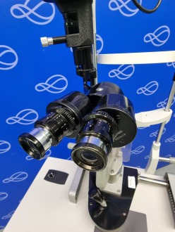 Haag Streit BM 900 Slit Lamp on Table - 5