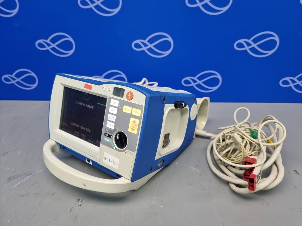 Zoll R-Series Plus Defibrillator with Pacing Function