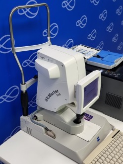 Zeiss IOL Master 500 Optical Biometer on Table - 3